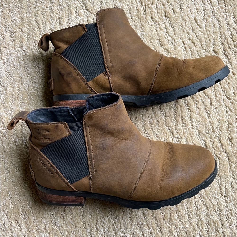 Sorel Emelie Chelsea Boot